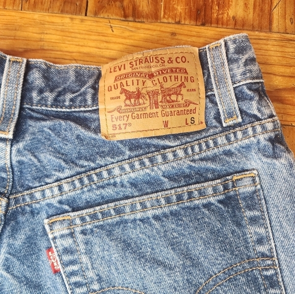 Vintage Levi's Strauss Co. Cutoff Shorts Size 27 - Picture 3 of 7
